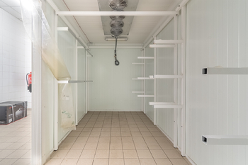 Pronájem obchodních prostor 182 m², Plzeň