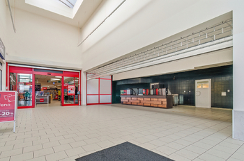 Pronájem obchodních prostor 182 m², Plzeň