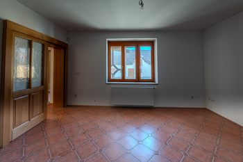 Prodej domu 1145 m², Petříkov