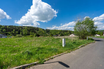 Prodej pozemku 2095 m², Kyselka