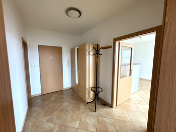 předsíň - Pronájem bytu 2+kk v osobním vlastnictví 58 m², Plzeň