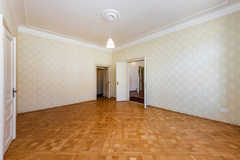 7. Druhá ordinace ve 3. NP domu - Pronájem komerčního prostoru 259 m², Praha 1 - Staré Město