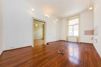 9. Třetí ordinace ve 3. NP domu - Pronájem komerčního prostoru 259 m², Praha 1 - Staré Město
