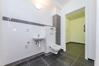 34. Technická místnost ve 2. NP domu - Pronájem komerčního prostoru 259 m², Praha 1 - Staré Město