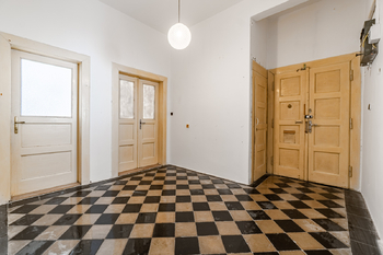 Prodej bytu 3+1 v osobním vlastnictví 111 m², Praha 6 - Bubeneč