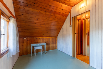 ložnice - Prodej chaty / chalupy 70 m², Okoř