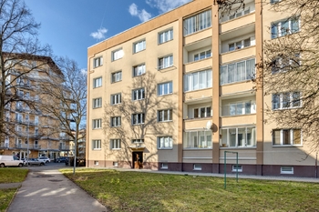 Prodej bytu 3+1 v osobním vlastnictví 75 m², Praha 6 - Veleslavín
