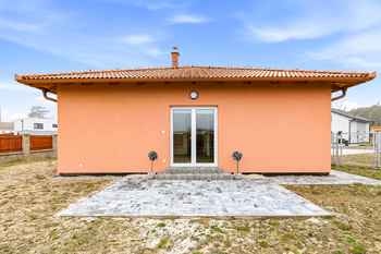 Prodej domu 110 m², Káraný