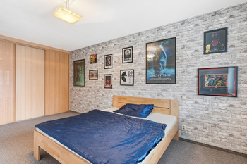 Prodej domu 181 m², Praha 9 - Horní Počernice