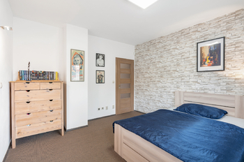 Prodej domu 181 m², Praha 9 - Horní Počernice