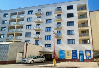 Pronájem bytu 2+kk v družstevním vlastnictví 51 m², Hradec Králové