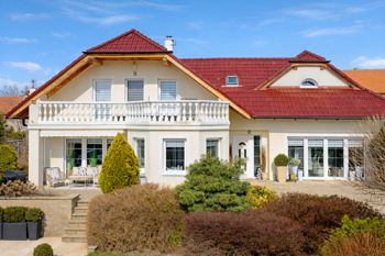 Prodej domu 278 m², Kly