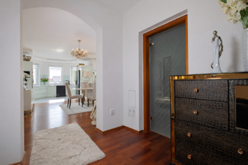 Prodej domu 278 m², Kly