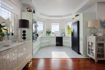 Prodej domu 278 m², Kly