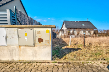 Prodej pozemku 596 m², Králův Dvůr