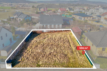 Prodej pozemku 596 m², Králův Dvůr