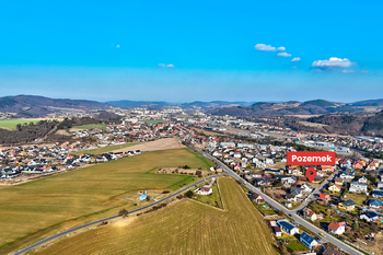 Prodej pozemku 596 m², Králův Dvůr