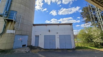 Prodej výrobních prostor 3792 m², Suchohrdly