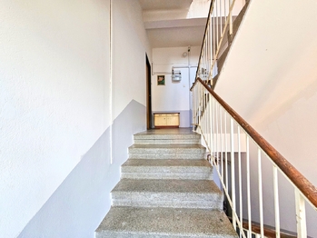 Prodej bytu 2+1 v osobním vlastnictví 60 m², Louny