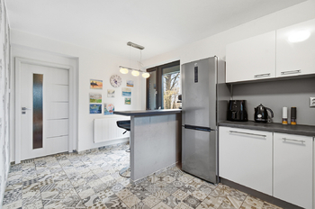 Pronájem domu 171 m², Dýšina