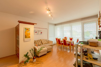 Pronájem bytu 3+kk v osobním vlastnictví 72 m², Hradec Králové