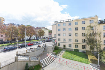 Prodej bytu 2+1 v osobním vlastnictví 72 m², Praha 6 - Břevnov