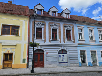 Pronájem bytu atypický v osobním vlastnictví 77 m², Louny