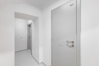 Pronájem komerčního prostoru 58 m², Praha 2 - Nové Město