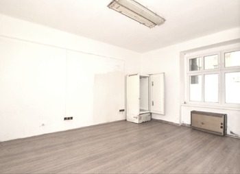 Pronájem obchodních prostor 100 m², Plzeň