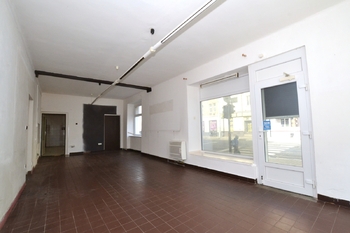 Pronájem obchodních prostor 100 m², Plzeň