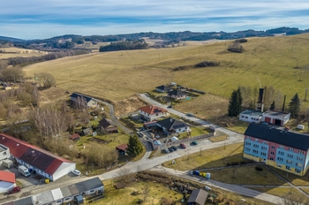 Prodej pozemku 988 m², Hořice na Šumavě