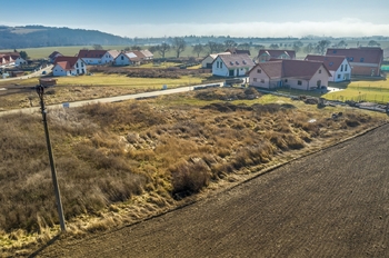 Prodej pozemku 1132 m², Točník