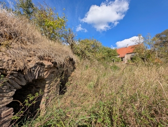 Prodej pozemku 2000 m², Bochov