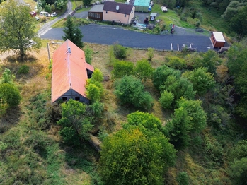 Prodej pozemku 2000 m², Bochov