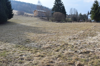 Přístup od silnice od Jeseníku - Prodej pozemku 3795 m², Lipová-lázně
