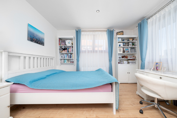 Prodej domu 346 m², Praha 4 - Lhotka