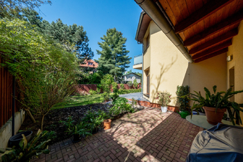 Prodej domu 346 m², Praha 4 - Lhotka