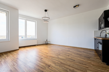Pronájem bytu 1+kk v osobním vlastnictví 39 m², Praha 9 - Dolní Počernice