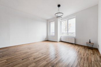 Pronájem bytu 1+kk v osobním vlastnictví 39 m², Praha 9 - Dolní Počernice