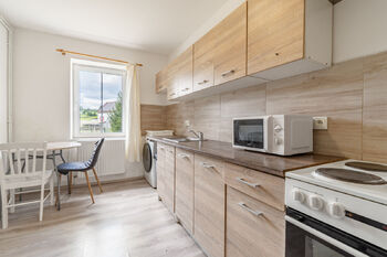 Prodej ubytovacího zařízení 243 m², Bulovka