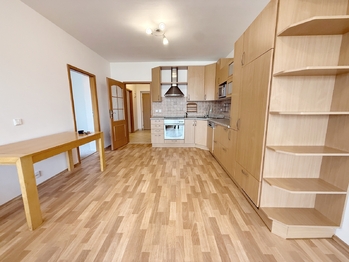 Pronájem bytu 3+kk v osobním vlastnictví 78 m², Odolena Voda