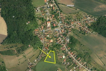 Prodej pozemku 7274 m², Jeviněves