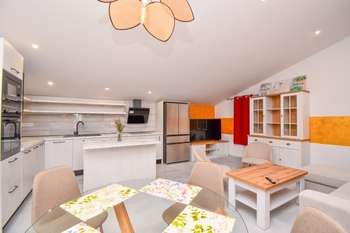 Prodej domu 244 m², Čista Mala