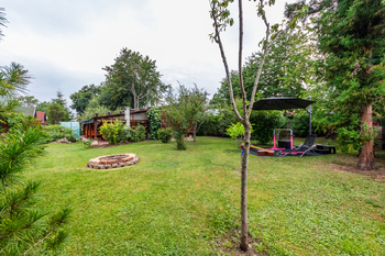 Prodej pozemku 742 m², Praha 6 - Veleslavín