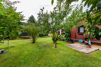 Prodej pozemku 742 m², Praha 6 - Veleslavín