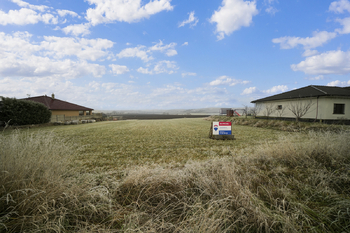 Prodej pozemku 6967 m², Čebín