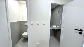 Prodej bytu 3+1 v osobním vlastnictví 79 m², Praha 4 - Háje