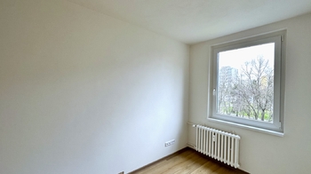 Prodej bytu 3+1 v osobním vlastnictví 79 m², Praha 4 - Háje