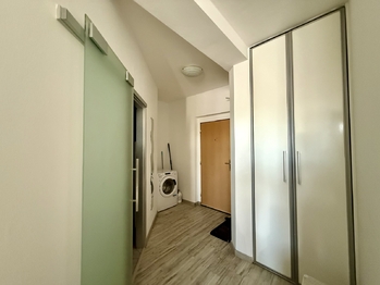 Pronájem bytu 2+kk v osobním vlastnictví 2751 m², Třebíč