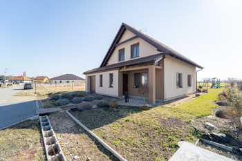 Prodej domu 167 m², Sokoleč